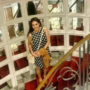 Meet your Posher, Chaymaa